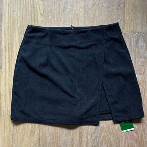 Halara Black Mini Skort (Spandex Shorts Material Inside)